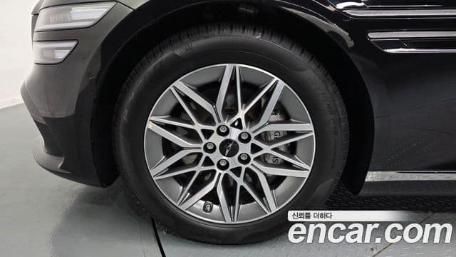 Genesis Electrified G80 2024 — фото 5 из 20