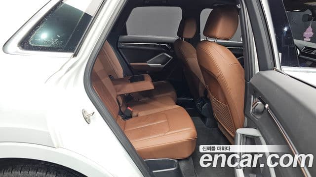 Audi Q3 2020 — фото 11 из 20