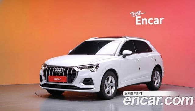 Audi Q3 2020 — ფოტო 1/20