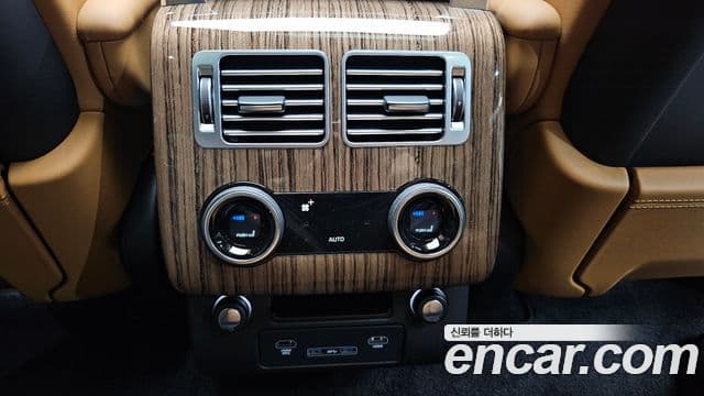 Land Rover Range Rover 2021 — Şəkil 18/20