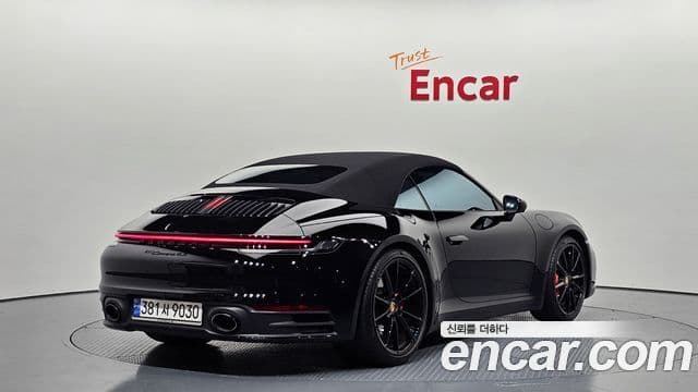 Porsche 911 2022 — Şəkil 2/20