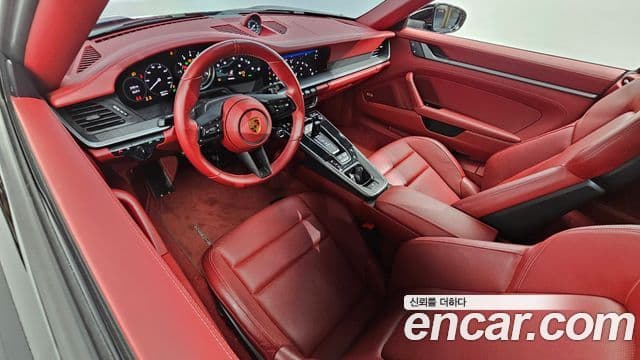 Porsche 911 2022 — Şəkil 7/20