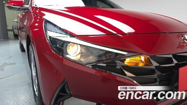 Hyundai The New Avante Hybrid 2022 — Şəkil 14/28