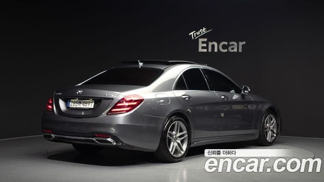 Mercedes-Benz S-Class 2020 — ფოტო 2/20