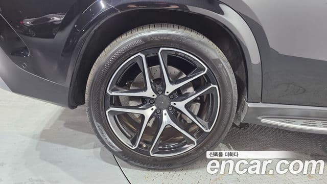 Mercedes-Benz GLE-Class 2022 — ფოტო 5/20