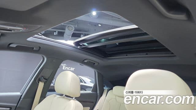 Audi Q5 2022 — Şəkil 16/20