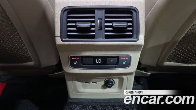 Audi Q5 2022 — ფოტო 20/34