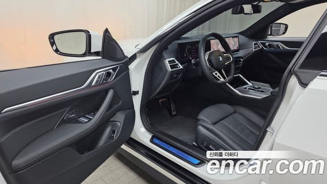 BMW 4 Series 2025 — Фото 10/20