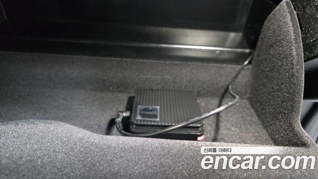 BMW 4 Series 2025 — Photo 6/35