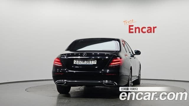 Mercedes-Benz E-Class 2020 — Şəkil 4/20