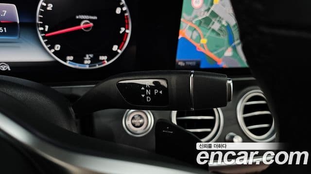 Mercedes-Benz E-Class 2020 — Şəkil 9/20