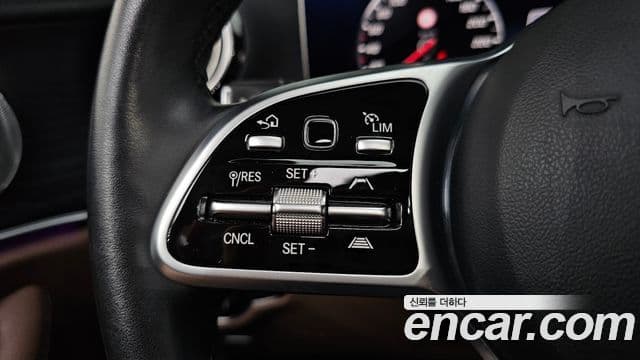 Mercedes-Benz E-Class 2020 — Şəkil 16/20