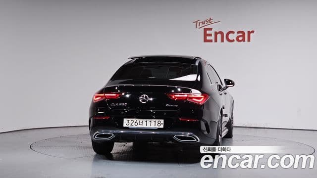 Mercedes-Benz CLA-Class 2020 — Фото 4/20