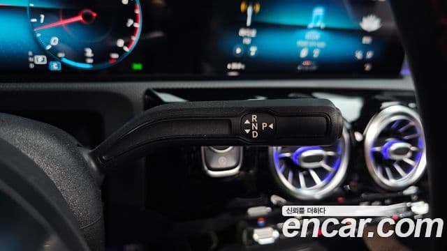 Mercedes-Benz CLA-Class 2020 — Фото 9/20