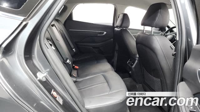 Hyundai Sonata 2022 — Şəkil 10/20