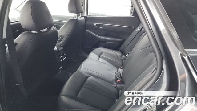Hyundai Sonata 2022 — Şəkil 17/20