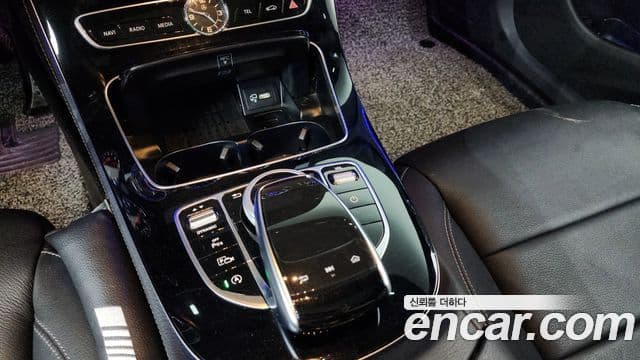 Mercedes-Benz E-Class 2018 — Фото 9/20
