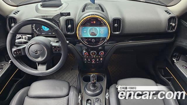 Mini Cooper Countryman 2023 — ფოტო 6/20