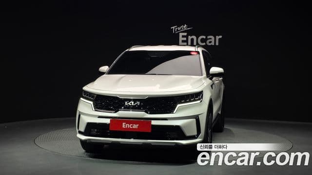 Kia Sorento 2023 — Фото 3/20