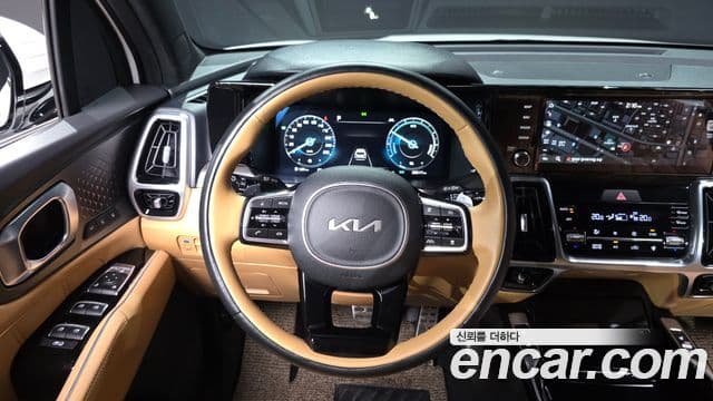 Kia Sorento 2023 — Фото 13/20