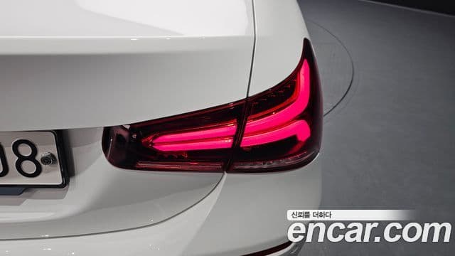Mercedes-Benz A-Class 2020 — Photo 21/33