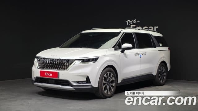 Kia Carnival 2023 — ფოტო 1/20