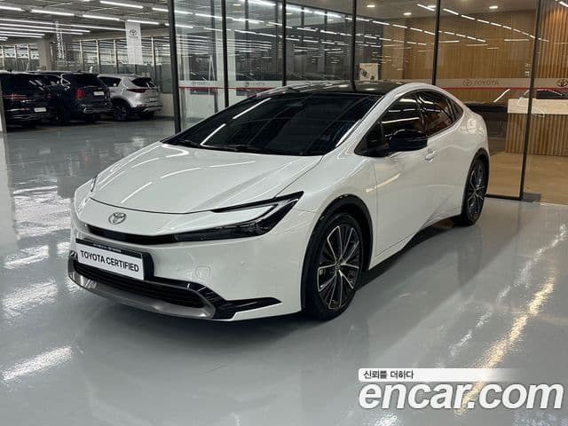 Toyota Prius 2025 — Şəkil 9/19
