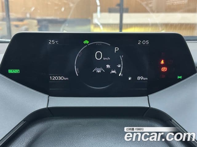 Toyota Prius 2025 — Şəkil 6/19
