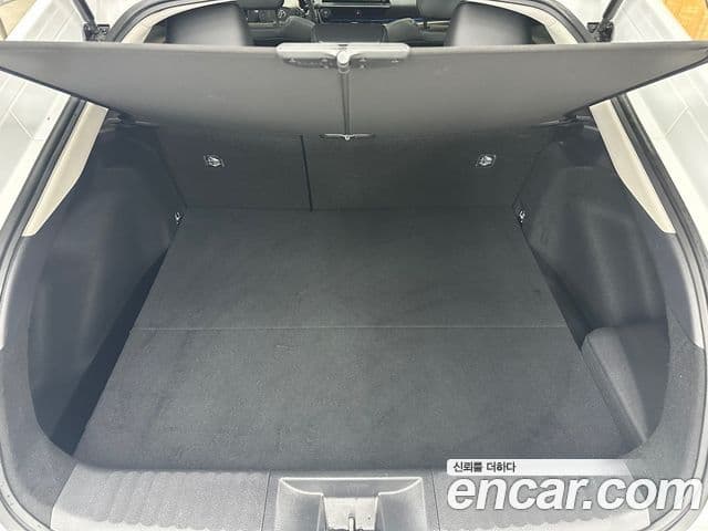 Toyota Prius 2025 — Şəkil 17/19
