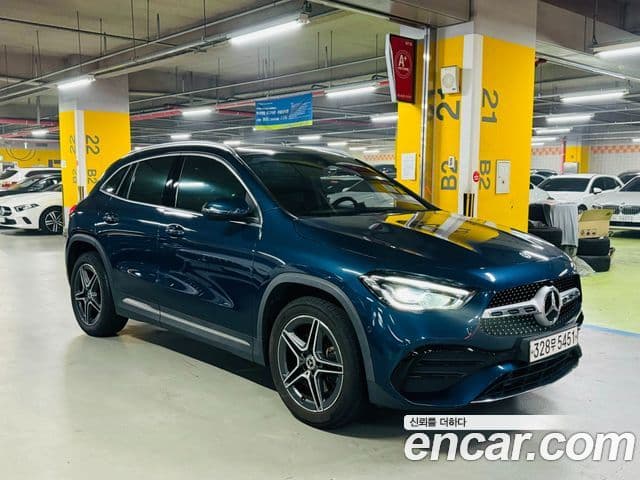 Mercedes-Benz GLA-Class 2020 — фото 2 из 20