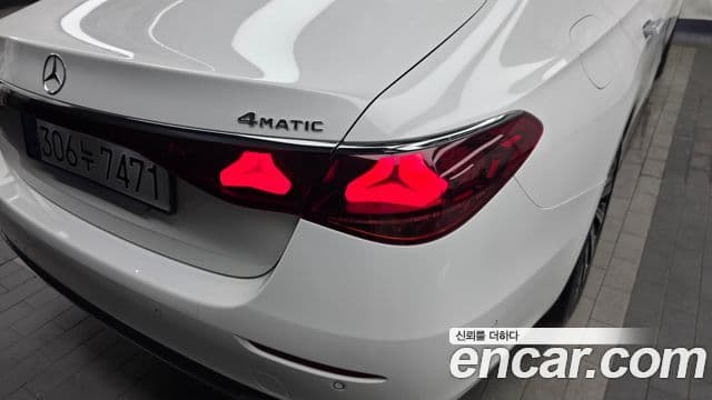 Mercedes-Benz E-Class 2025 — Şəkil 23/35