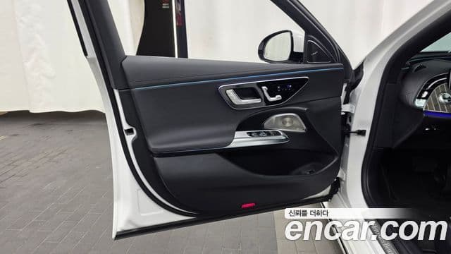 Mercedes-Benz E-Class 2025 — Şəkil 32/35