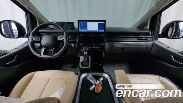 Hyundai Staria 2026 — Şəkil 7/20