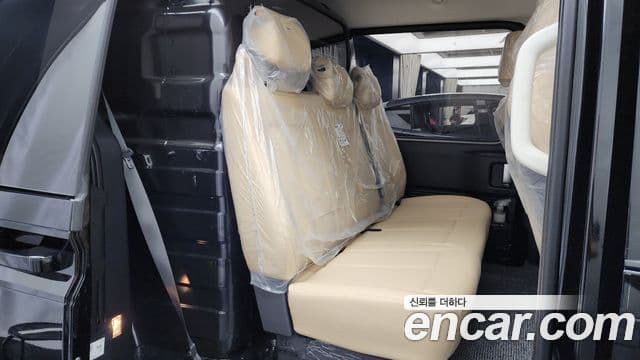 Hyundai Staria 2026 — Şəkil 12/20