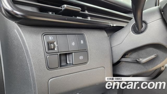 Hyundai Staria 2026 — Şəkil 16/20