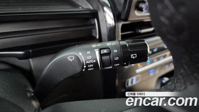 Hyundai Staria 2026 — Şəkil 18/20