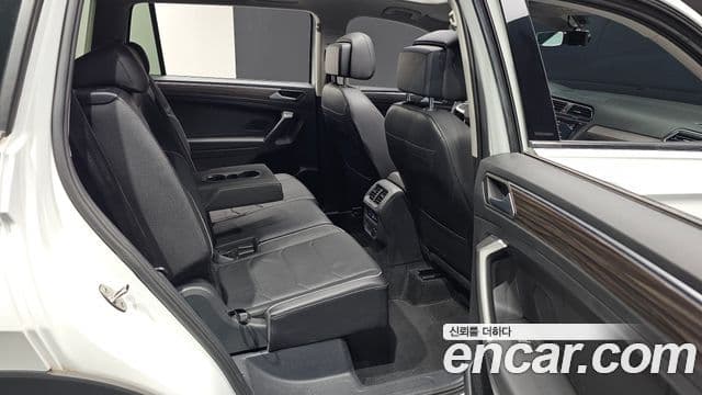 Volkswagen Tiguan Allspace 2022 — ფოტო 12/20