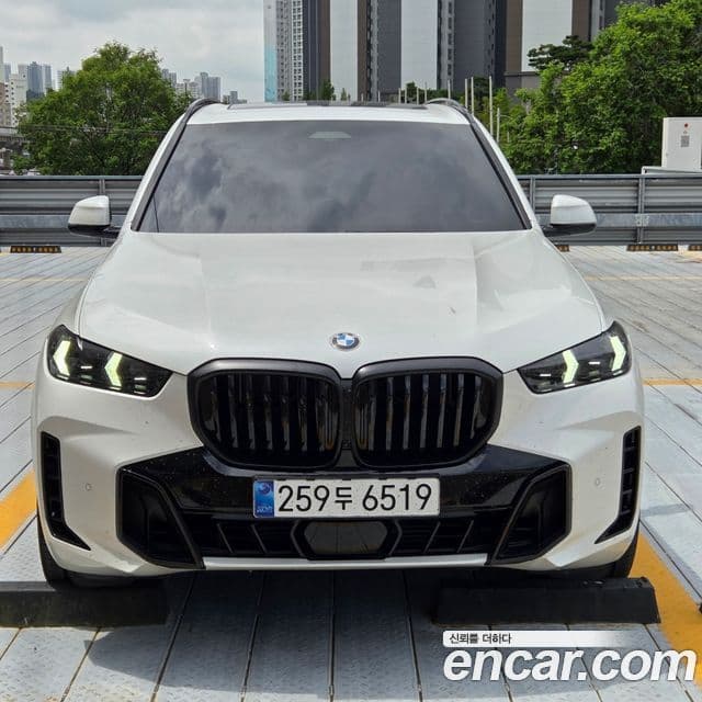 BMW X5 2026 — ფოტო 2/16