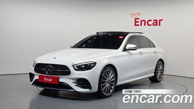 Mercedes-Benz E-Class 2021 — Фото 1/20