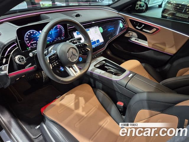 Mercedes-Benz E-Class 2025 — ფოტო 17/20