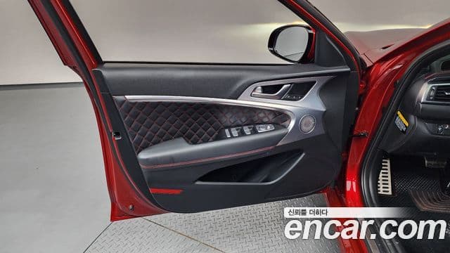 Genesis G70 2019 — Şəkil 1/37
