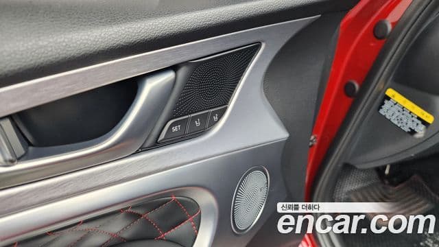 Genesis G70 2019 — Şəkil 14/37