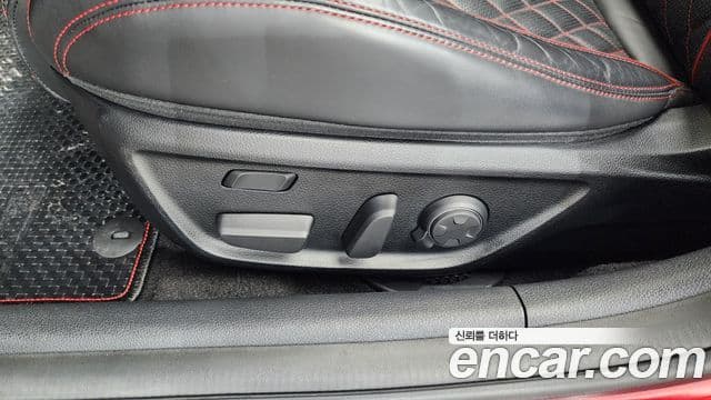 Genesis G70 2019 — Şəkil 9/37