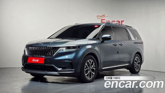 Kia Carnival 2020 — Фото 1/20