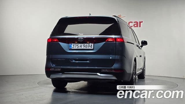 Kia Carnival 2020 — Фото 4/20