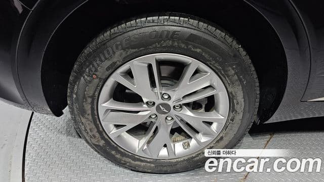 Genesis GV70 2023 — Şəkil 5/20