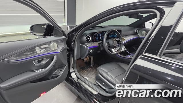 Mercedes-Benz E-Class 2022 — Şəkil 10/20