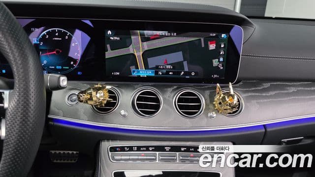 Mercedes-Benz E-Class 2022 — Şəkil 17/20