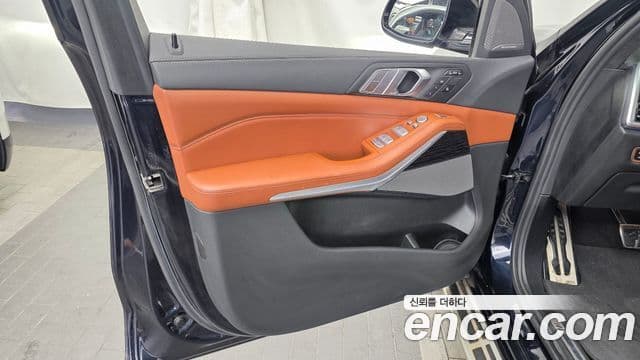 BMW X7 2020 — Photo 6/33