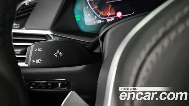 BMW X7 2020 — Photo 4/33